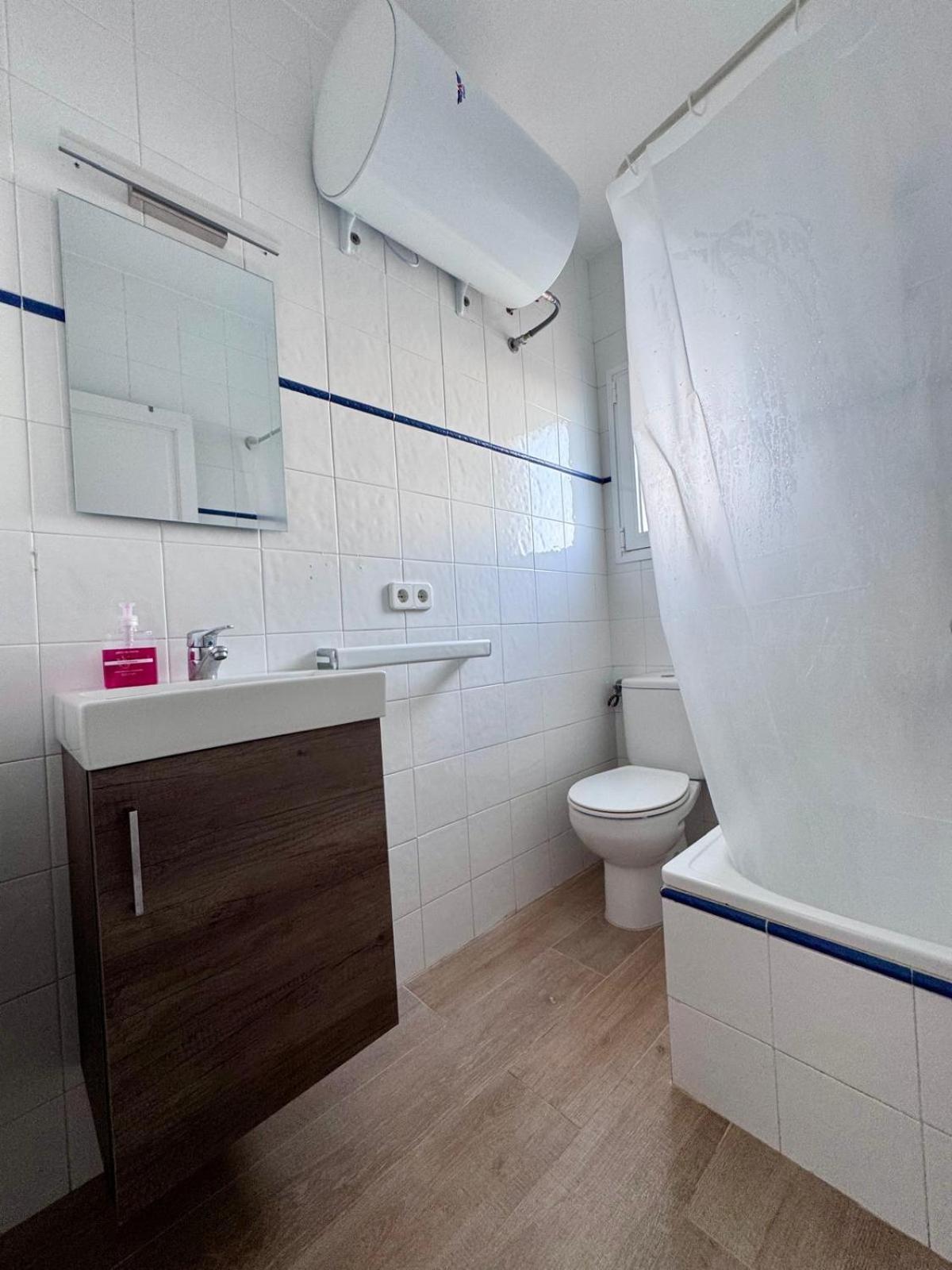 Precioso Apartamento Residencial Con Piscina Cala En Porter  Exterior photo