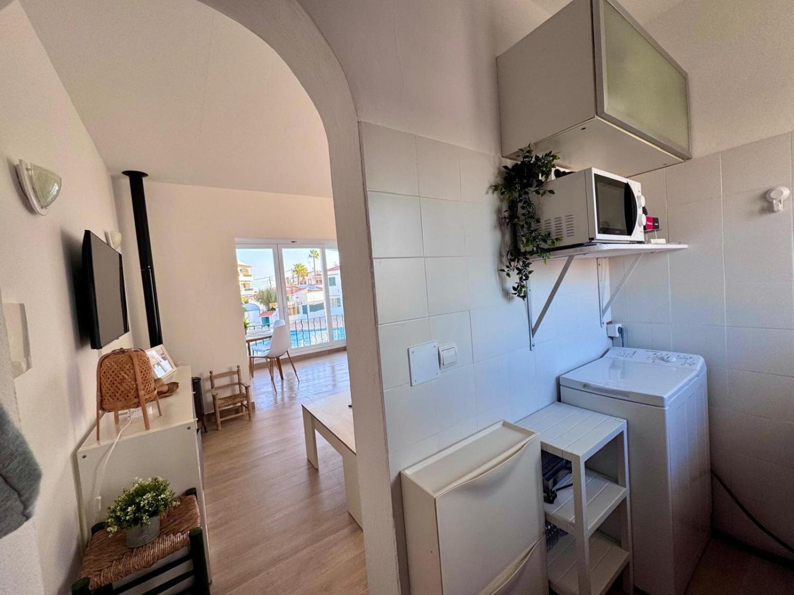 Precioso Apartamento Residencial Con Piscina Cala En Porter  Exterior photo